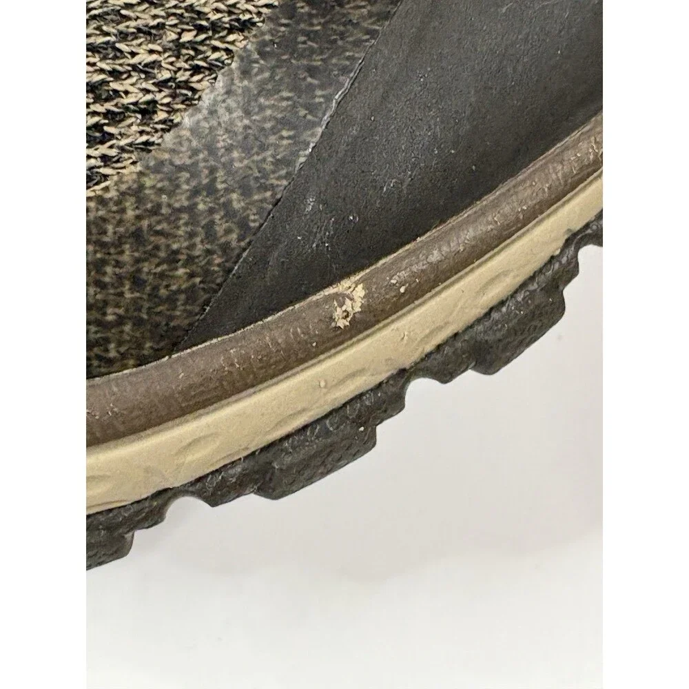 KEEN Terradora Mid Women’s SZ 9.5 Hiking Boots 1017687 Waterproof Outdoors Climb